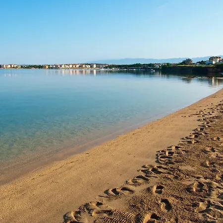 Apartments By The Sea Povljana, Pag - 6561 Apartment Povljana