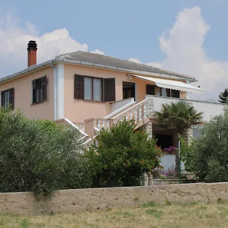 Apartments By The Sea Povljana, Pag - 6561 Apartment *