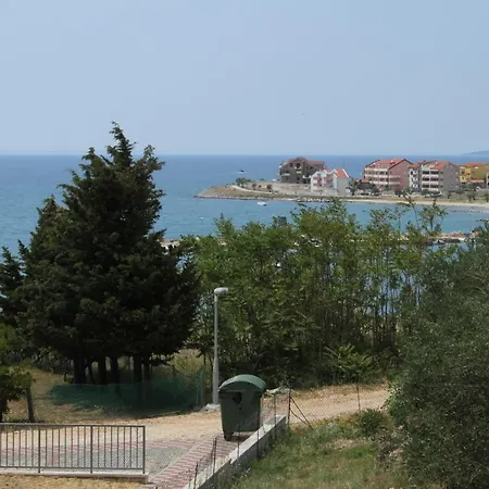 Apartments By The Sea Povljana, Pag - 6561 Apartment Povljana